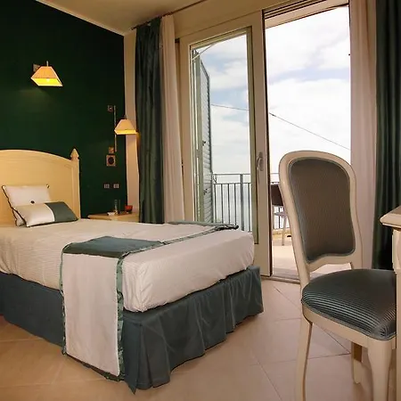 Hotel Meridiana 4*