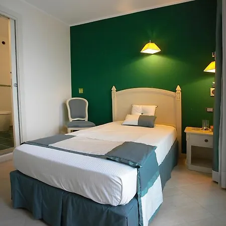 Meridiana Hotel 4*