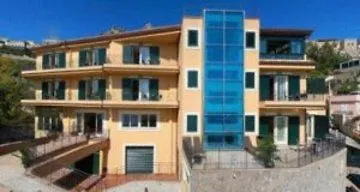 Meridiana 4*